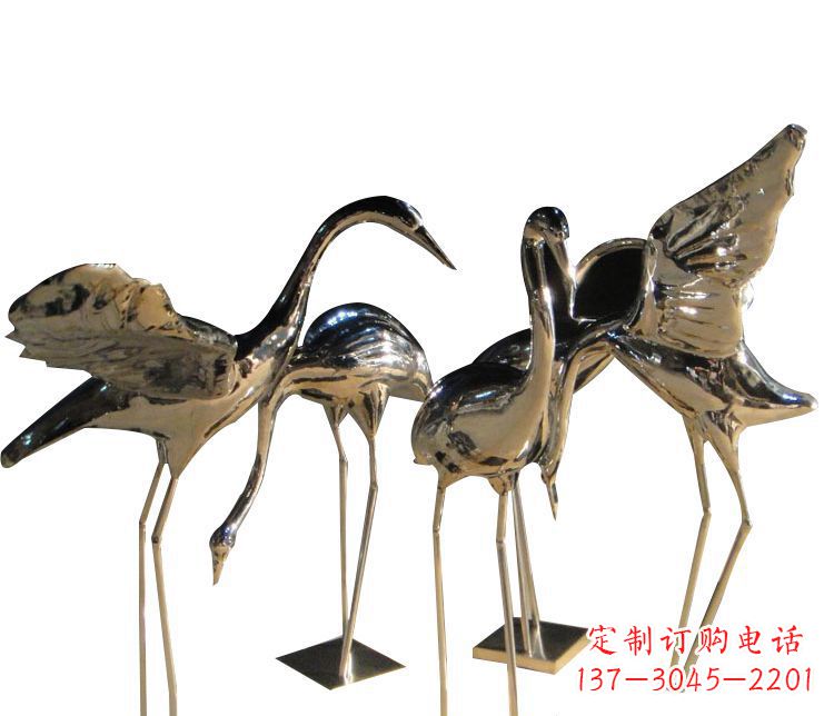 内江公园动物不锈钢仙鹤雕塑1