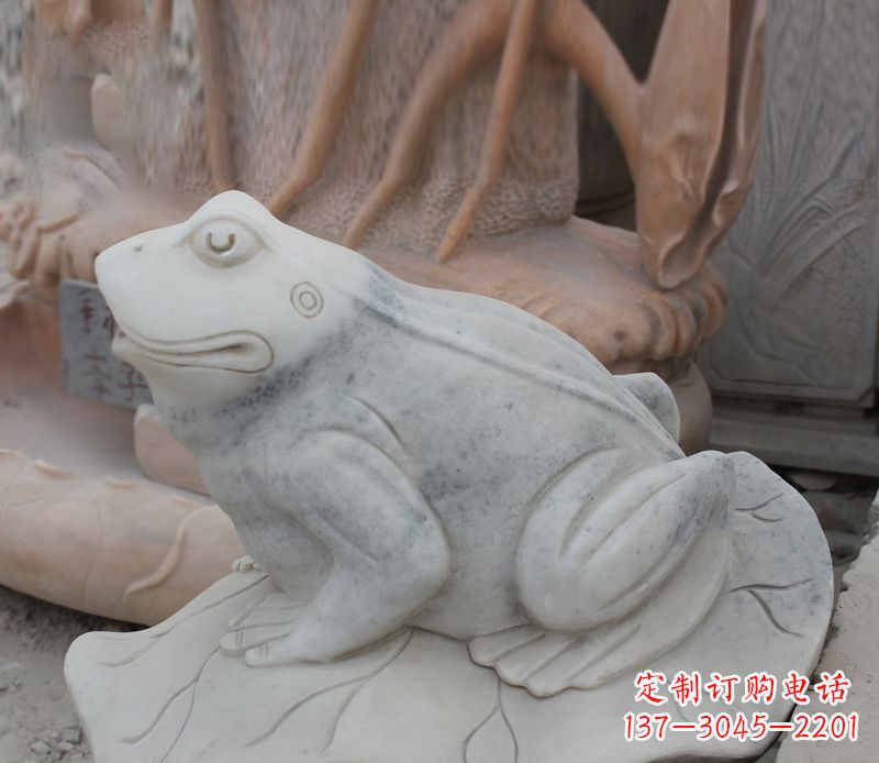 内江青蛙雕塑生动逼真的公园动物雕塑