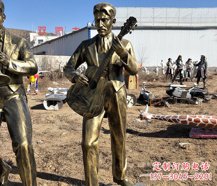 内江玩乐无穷的吉他雕塑