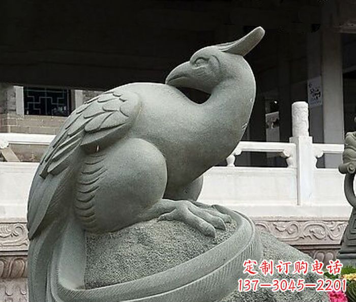 内江精美的凤凰石雕