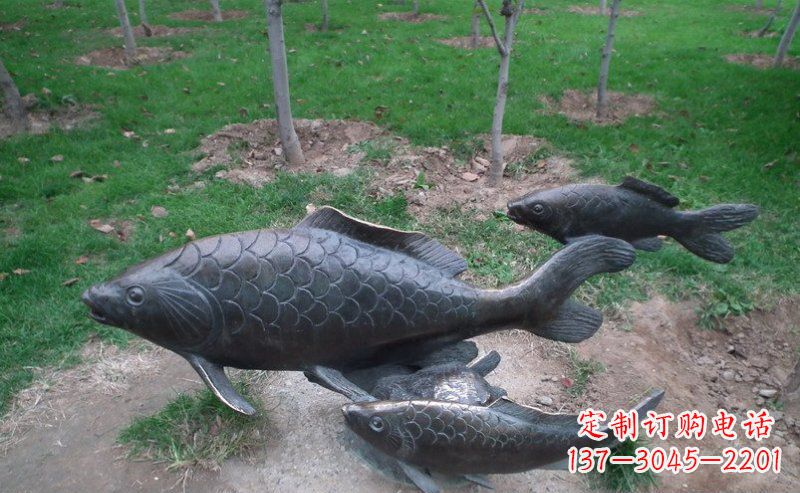 内江公园鲤鱼动物铜雕