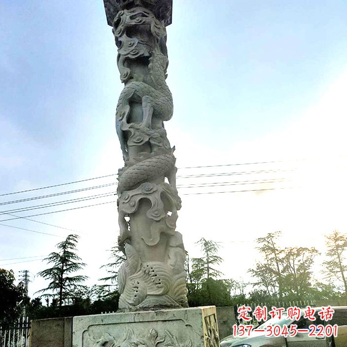内江精致的公园龙柱石雕