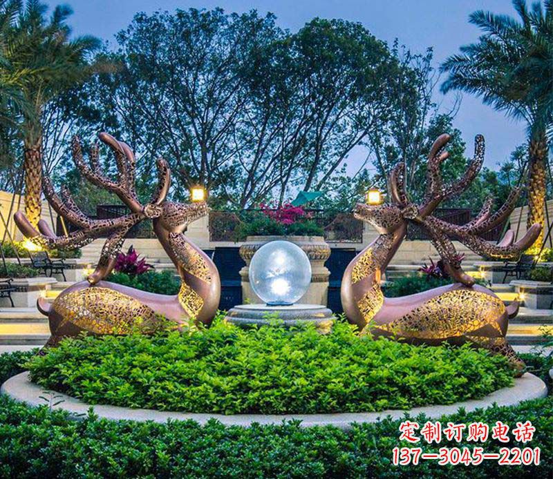 内江公园镂空梅花鹿不锈钢雕塑