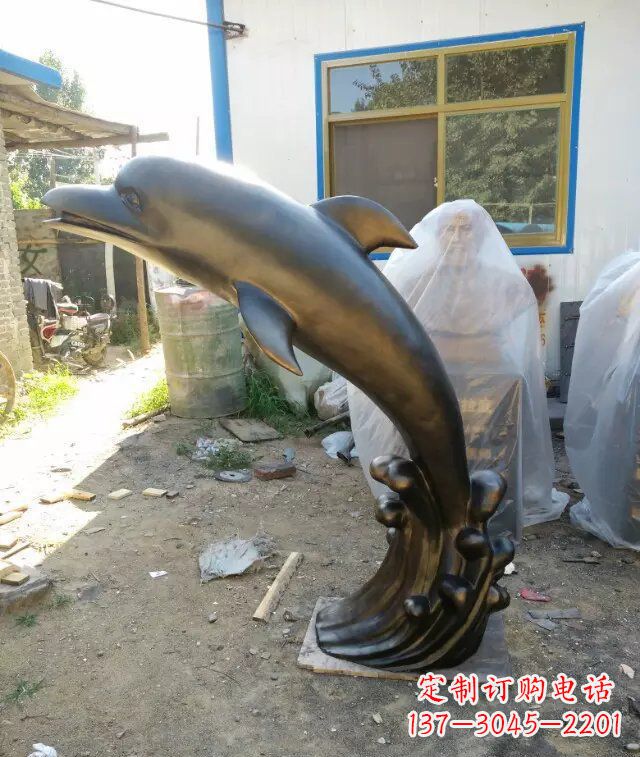内江公园喷水海豚动物铜雕