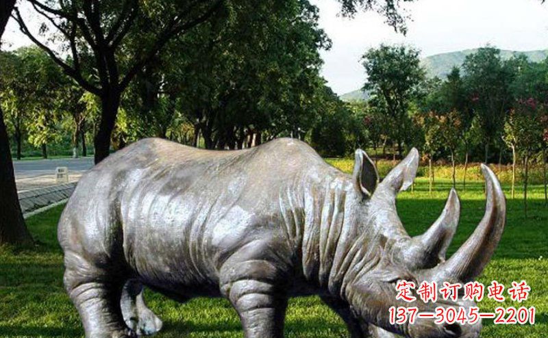 内江公园犀牛玻璃钢