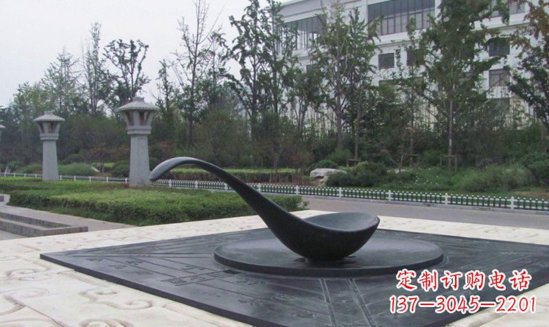 内江中领雕塑指南针铜雕——定制你的独特景观