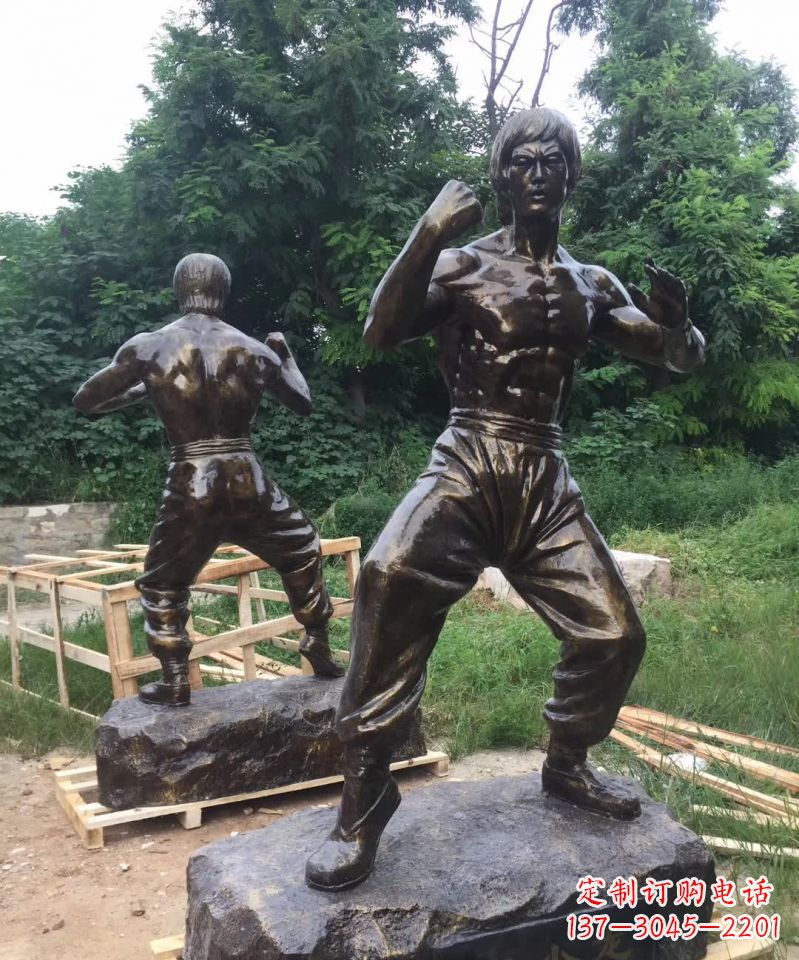 内江荣耀李小龙,经典之作——“功夫之王”铜雕塑