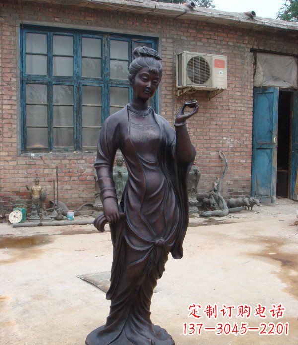 内江古代美女公园人物铜雕
