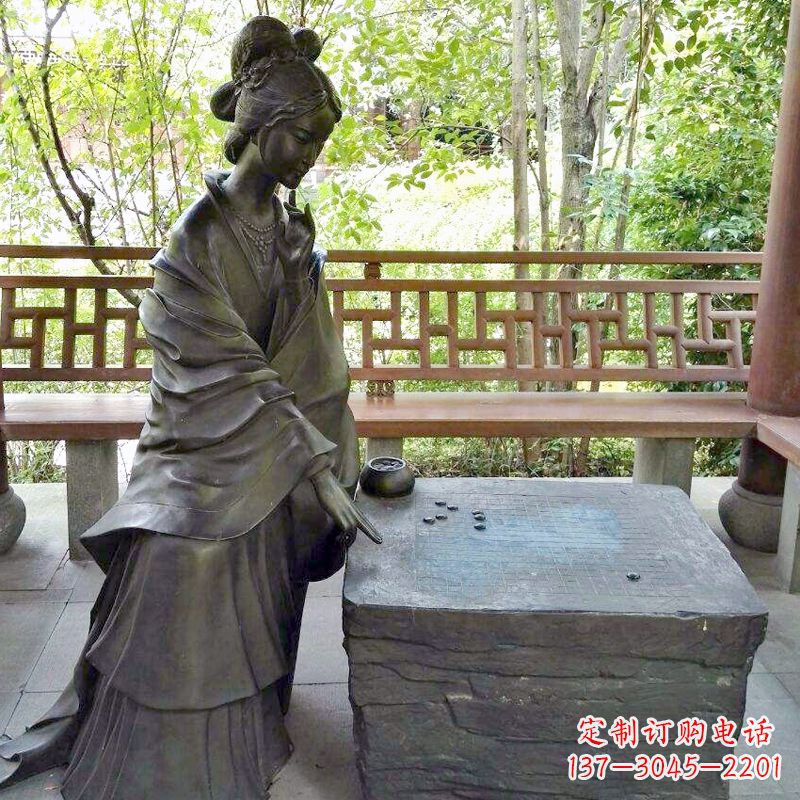 内江艺术精灵西施下棋情景雕塑