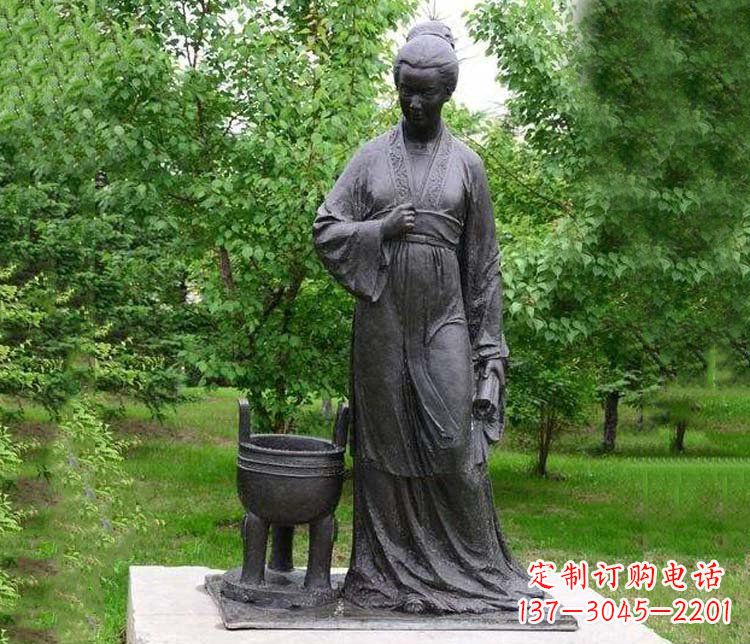 内江古代名人李清照铜雕