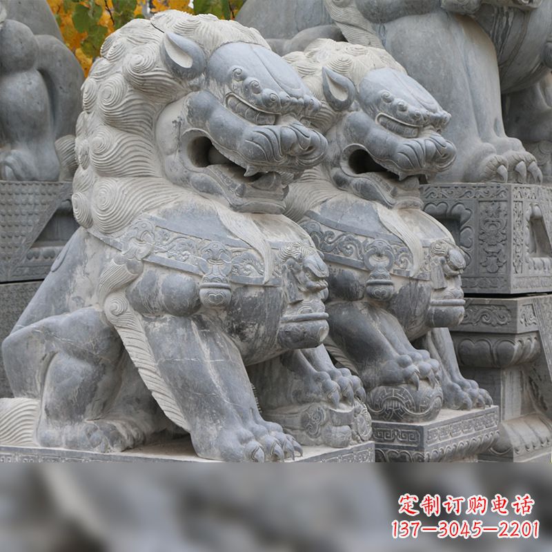 内江中领雕塑:仿故宫青石狮子雕塑