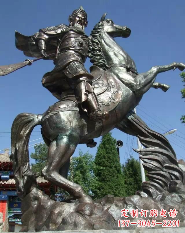 内江精美绝伦的关公骑马雕塑
