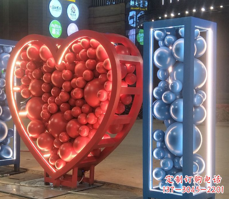 内江艺术级不锈钢字母雕塑