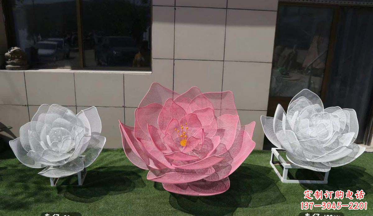 内江广场不锈钢荷花雕塑