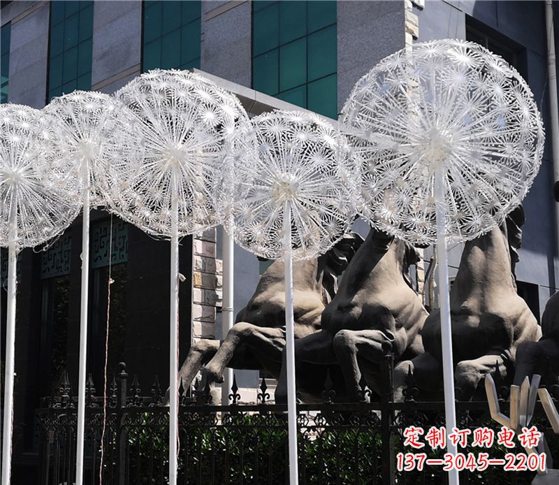内江广场不锈钢蒲公英雕塑