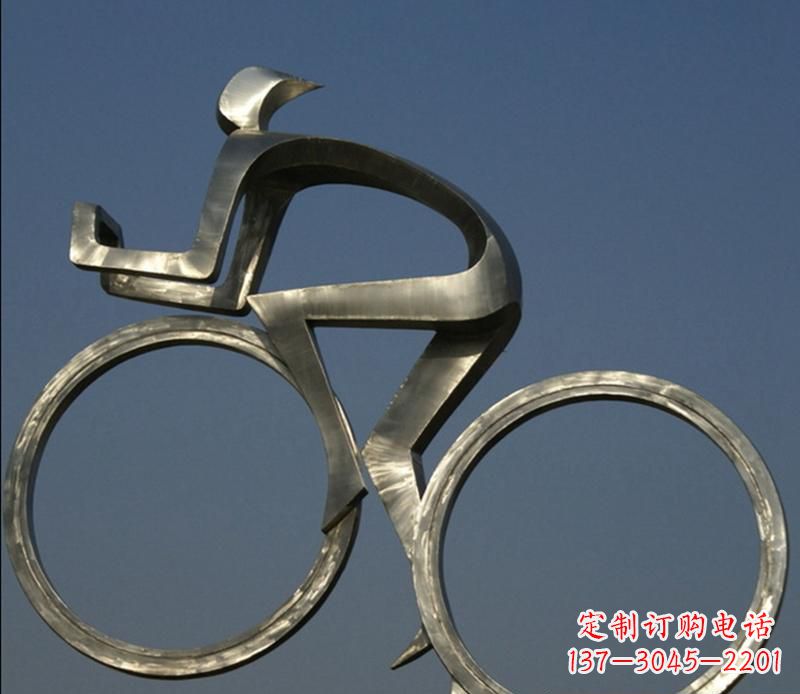 内江广场不锈钢骑自行车摆件雕塑