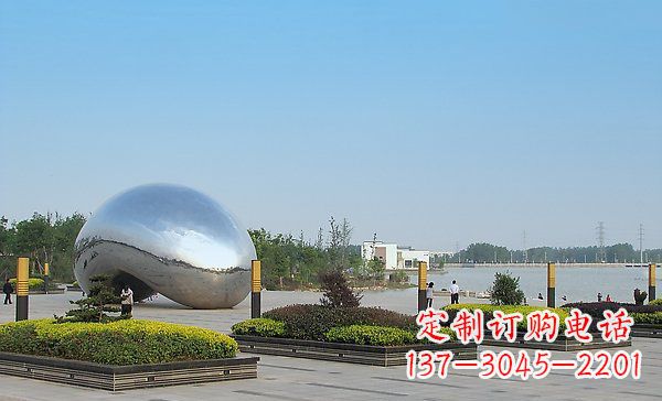 内江华丽而唯美的不锈钢水滴雕塑