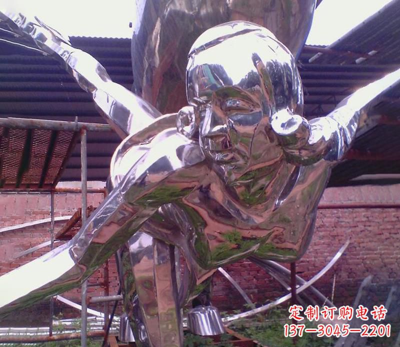 内江广场不锈钢运动员雕塑