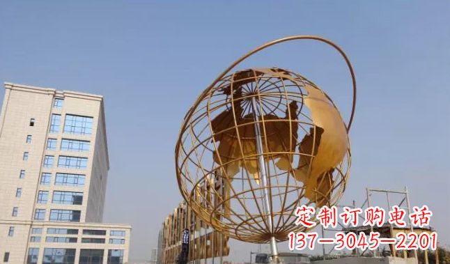 内江地球仪雕塑是一种雕刻艺术,它将地球仪的地…