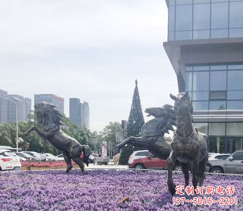 内江激情雕塑,勾勒生命动力
