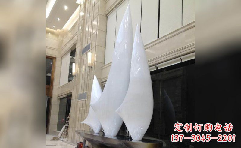 内江精美不锈钢帆船雕塑