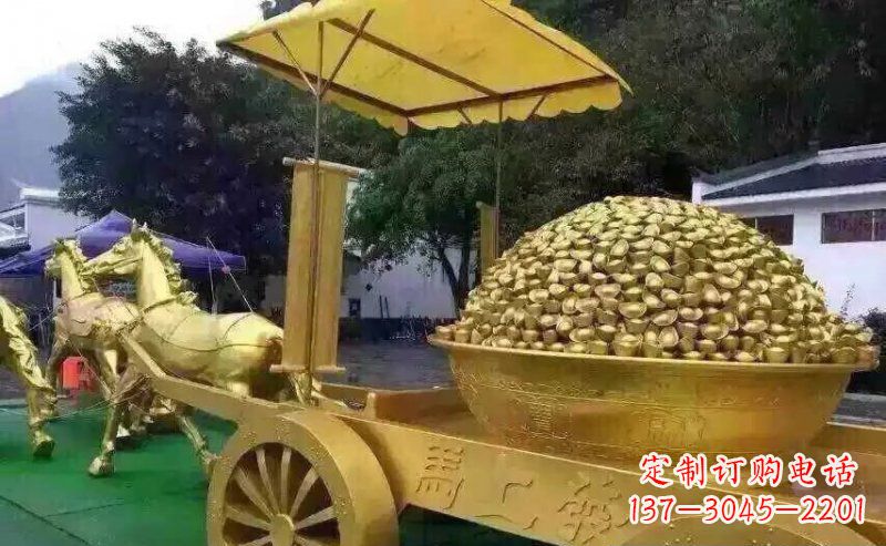 内江中领雕塑:精美的玻璃钢马雕塑