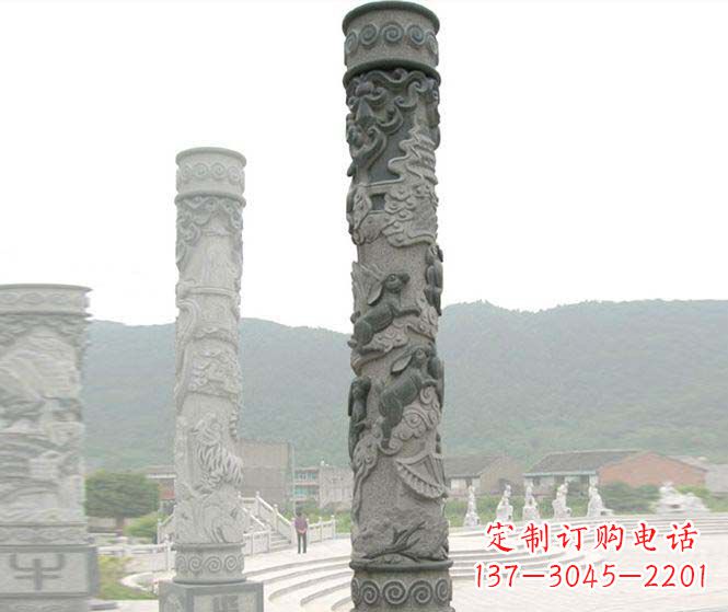 内江中领雕塑:多彩活力的12生肖石柱