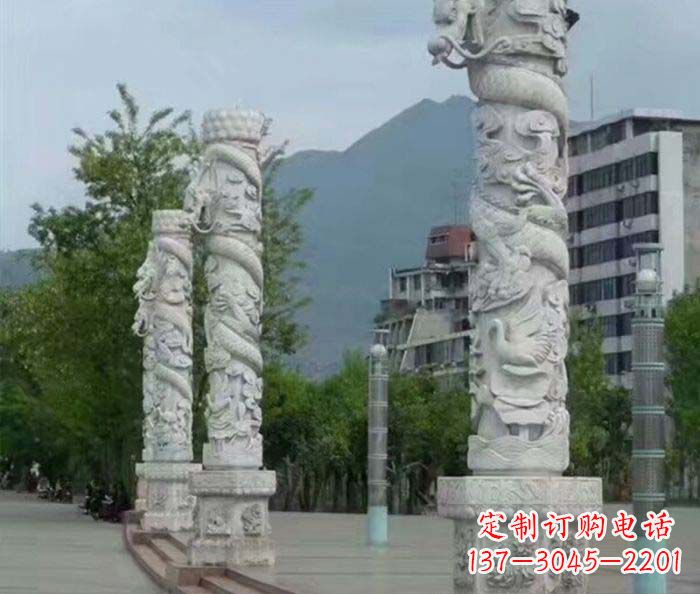 内江定制精美的盘龙柱石雕