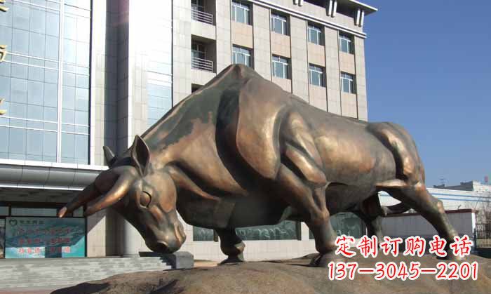 内江拓荒牛铜雕塑——将历史传承到现代