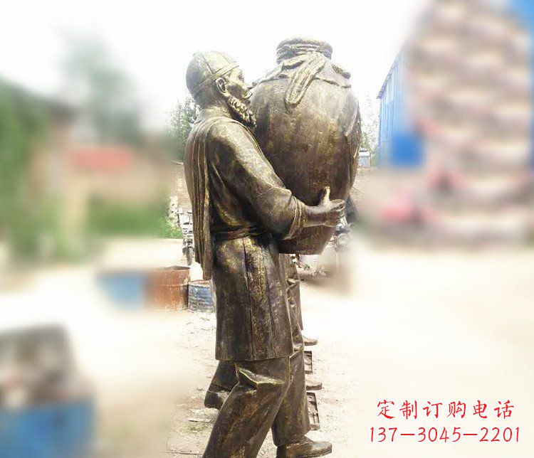 内江广场铜雕店小二抱酒人物雕塑