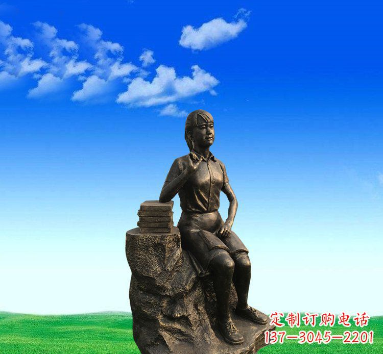 内江展现美丽的美女雕塑