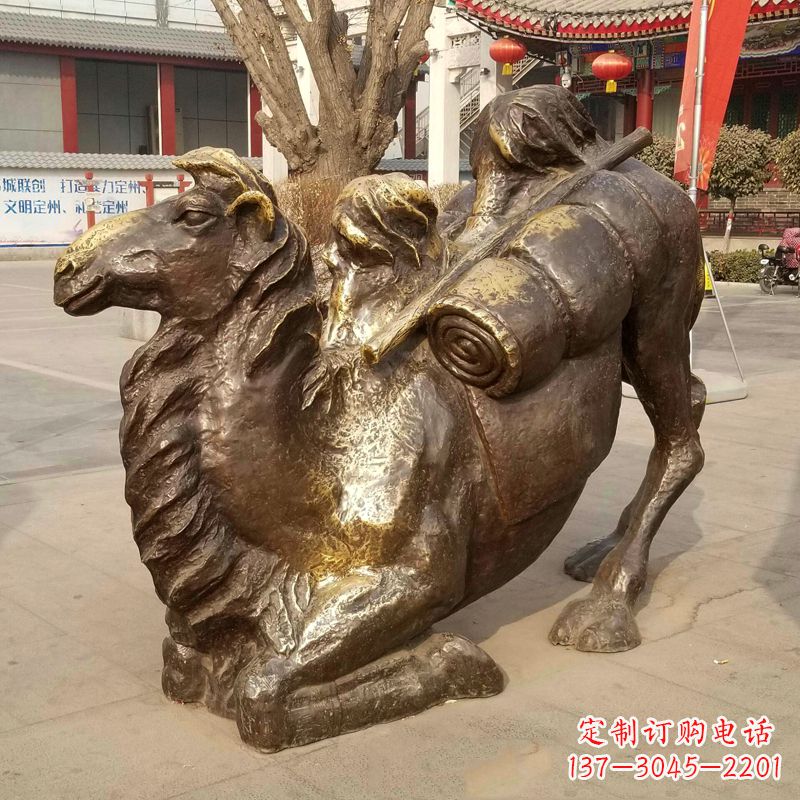 内江跪俯的骆驼铜雕,把动物的肃穆传递给您