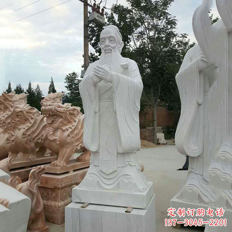 内江海外的孔子雕像——展示中国文化的象征