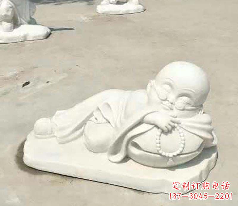 内江传统尊贵,别具一格的汉白玉小和尚雕塑