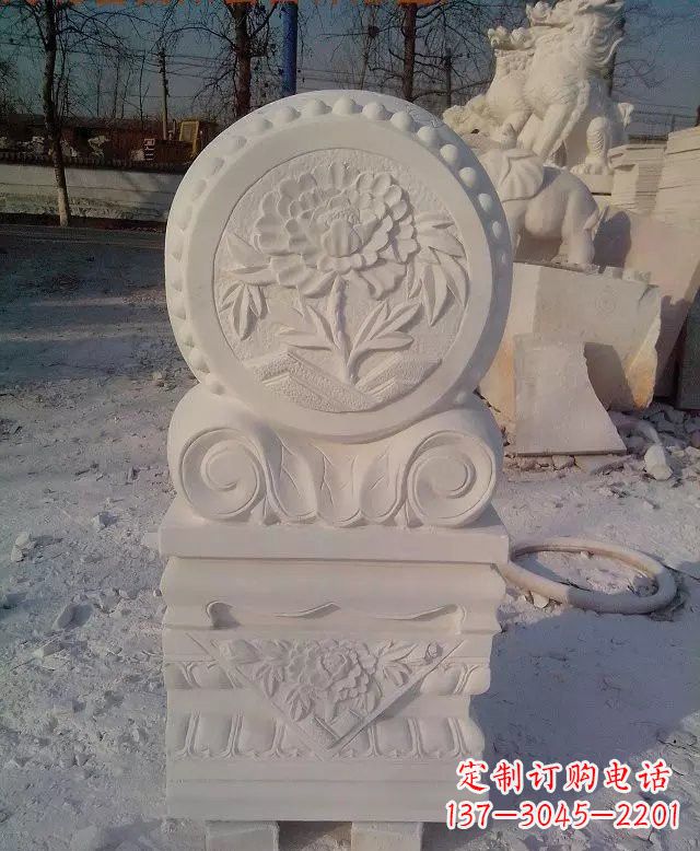 内江汉白玉门墩雕塑是一种特殊的雕塑艺术品,雕…