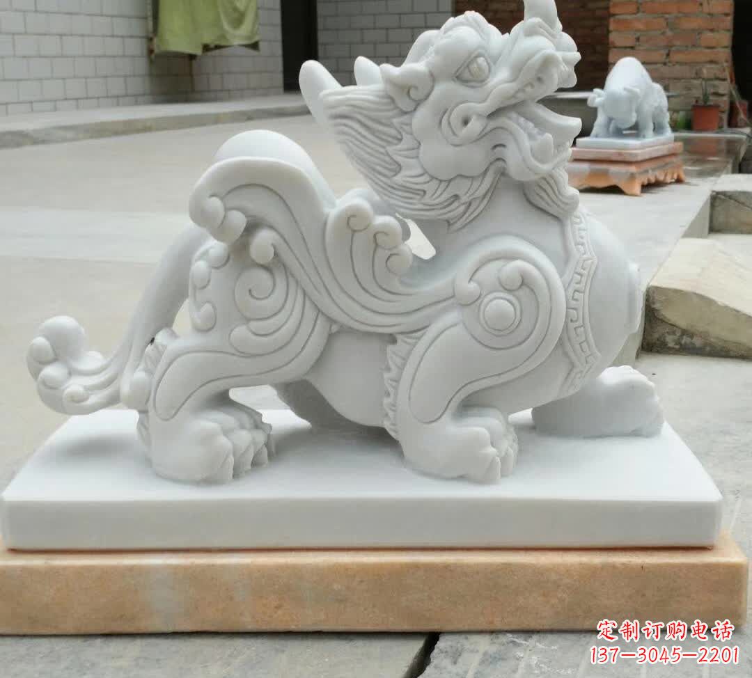 内江精美汉白玉貔貅雕塑