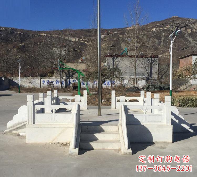 内江汉白玉雕刻的精致升旗台