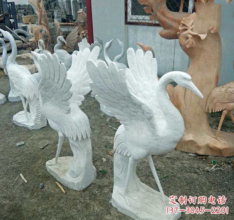 内江装点家园的仙鹤石雕