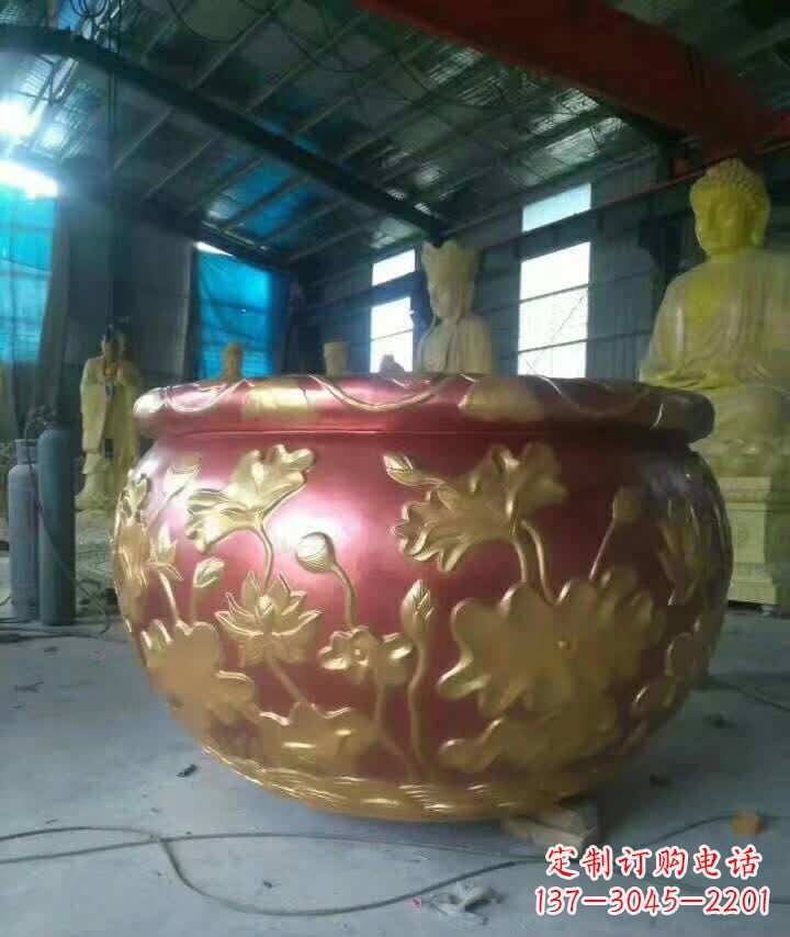 内江荷花浮雕水缸铜雕塑