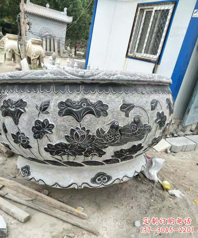 内江荷花石雕水缸