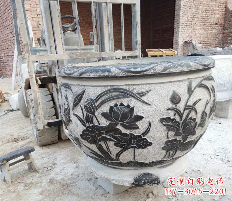 内江荷花水缸青石浮雕