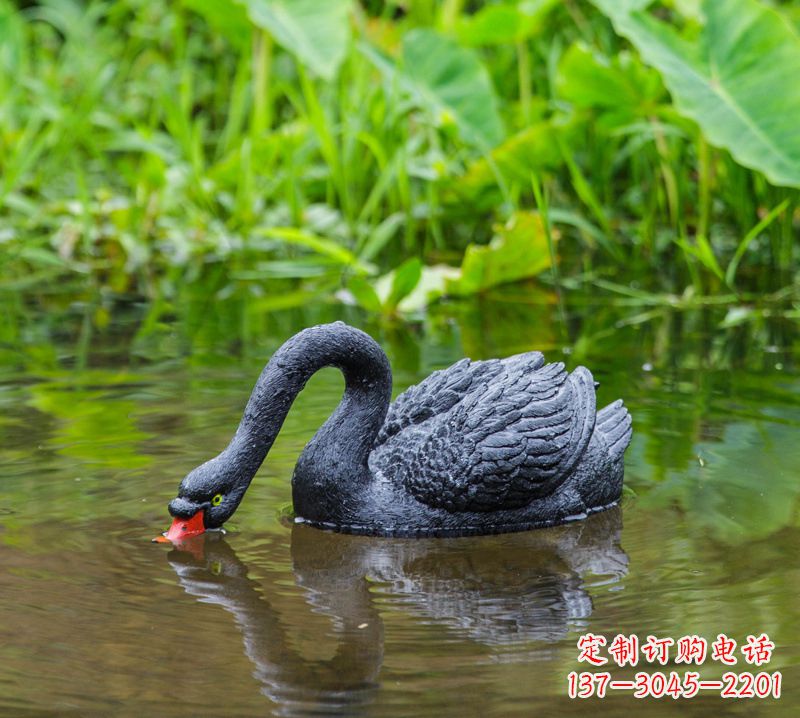 内江黑天鹅雕塑,水塘装饰摆件