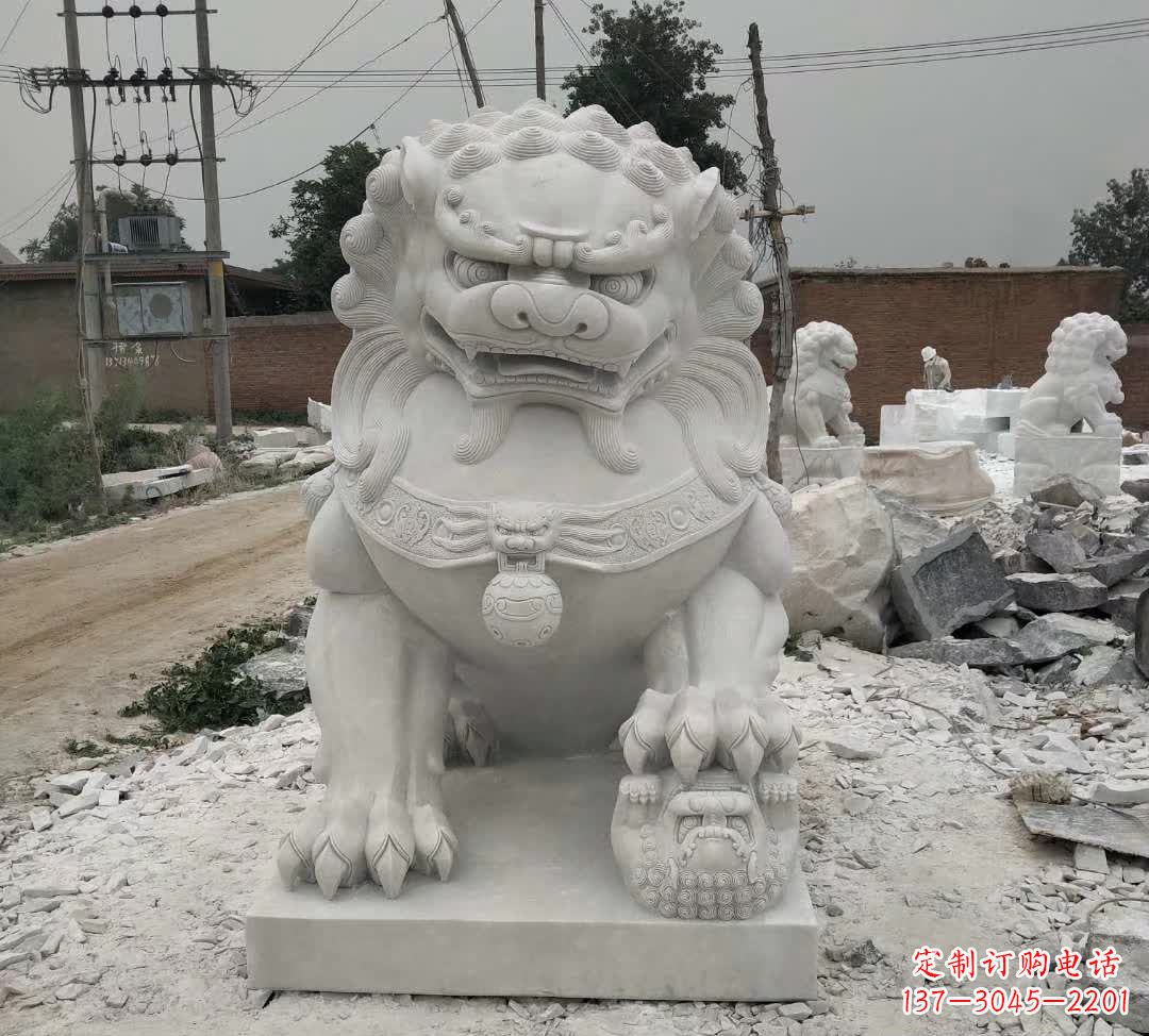 内江非凡威猛!来自中领雕塑的狮子踩球石雕