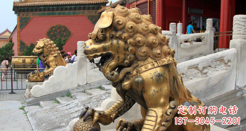 内江黄铜狮子故宫狮雕塑,高端定制艺术品