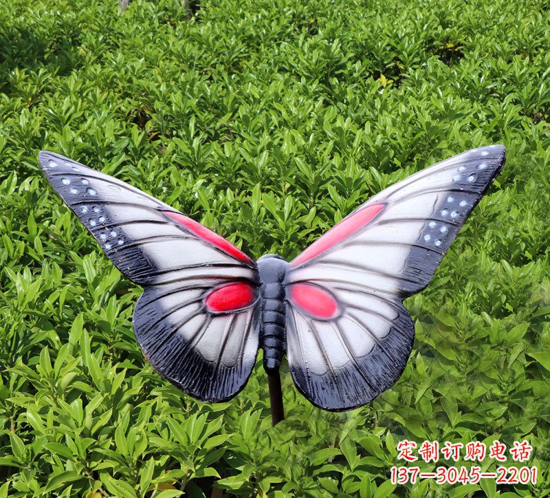 内江灰黑色仿真蝴蝶摆件园林玻璃钢彩绘动物雕塑