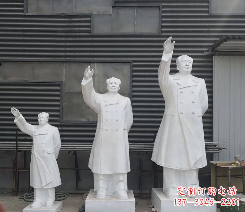 内江追随主席足迹,收藏挥手毛主席校园伟人石雕