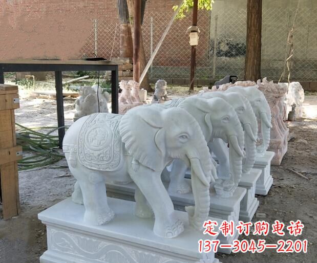 内江美轮美奂的大象雕塑