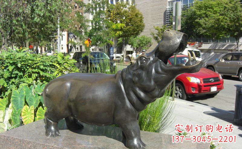 内江街边河马景观铜雕