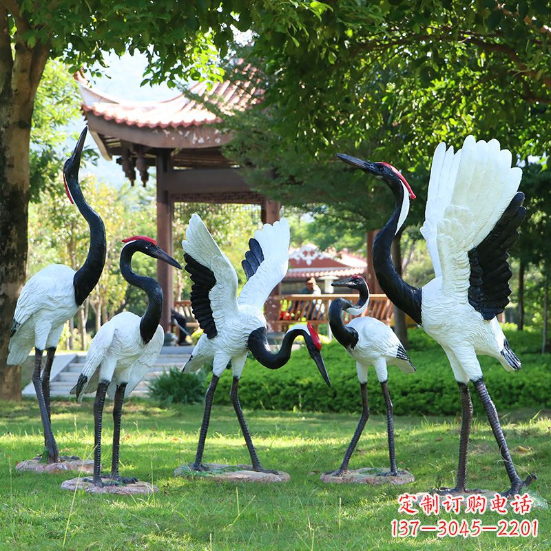 内江精美彩绘丹顶鹤雕塑