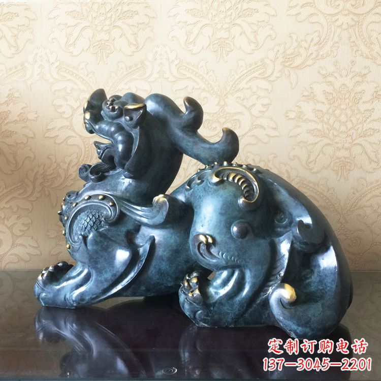 内江烤漆铜雕貔貅神兽动物摆件